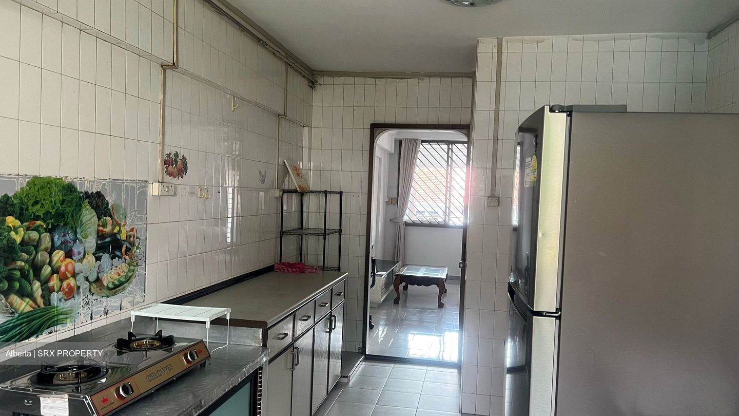 Blk 18 Toh Yi Drive (Bukit Timah), HDB 3 Rooms #448316921